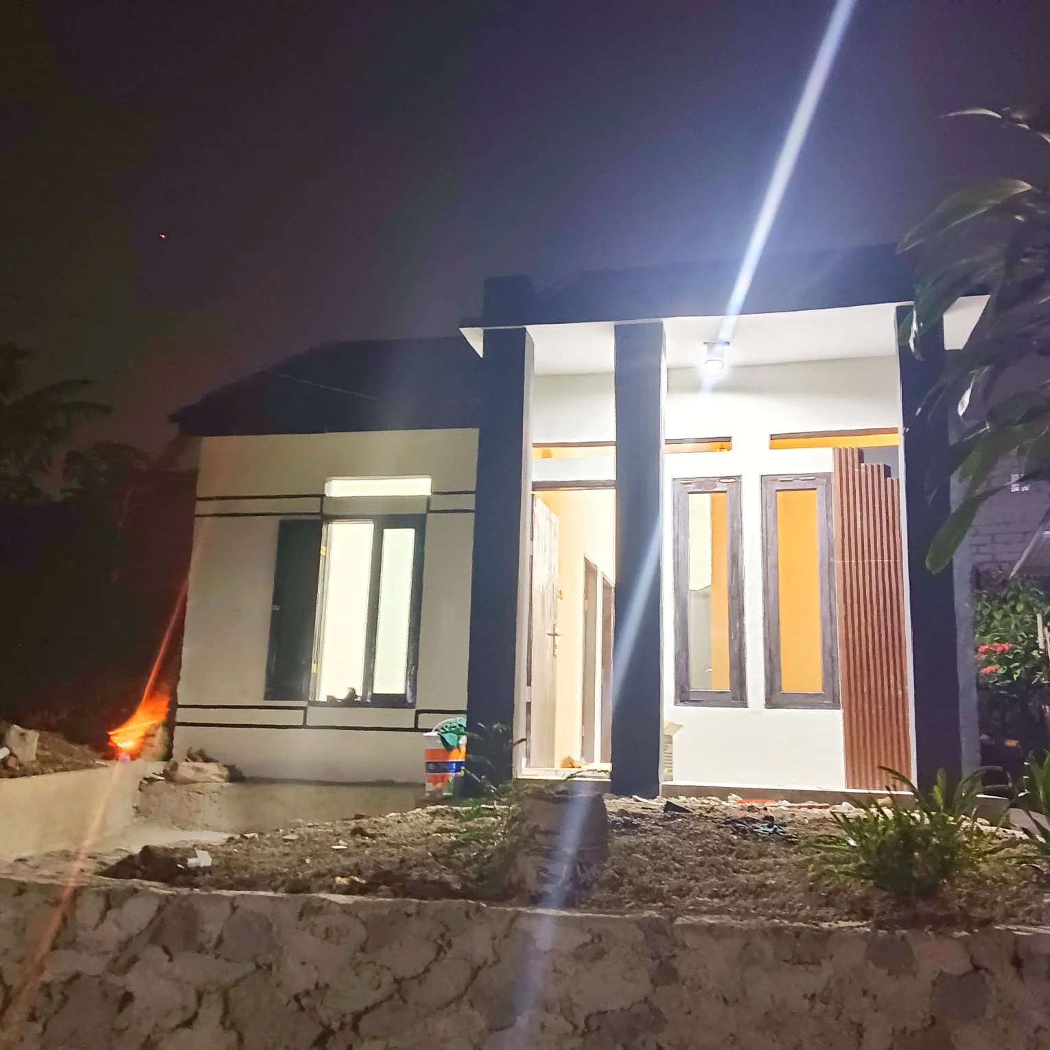 Site progress konstruksi rumah oleh Purnama Design Build
